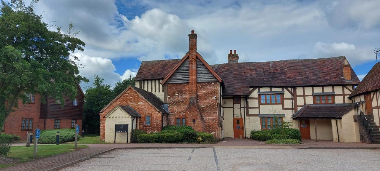Meadow Farm Redditch By Marstons Inns Екстериор снимка